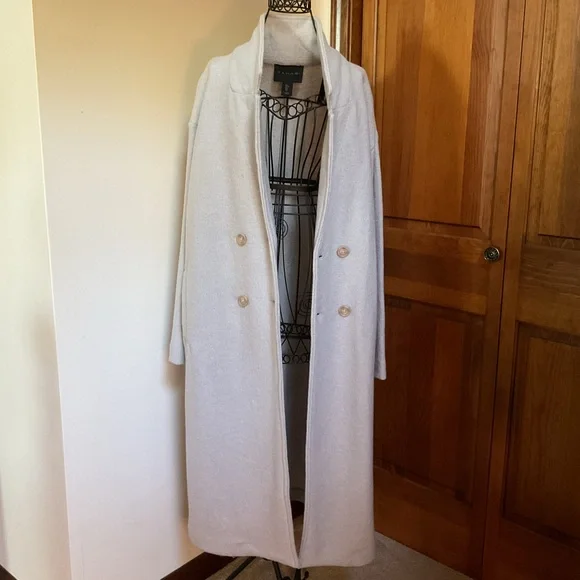 Tahiti Women's Gray Double-Breasted Coat, Large, New - Picture 7 of 9